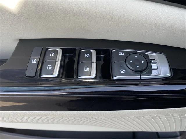 used 2023 Kia Carnival car, priced at $33,450