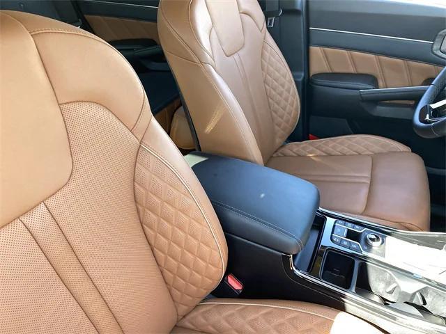 used 2022 Kia Sorento car, priced at $30,950