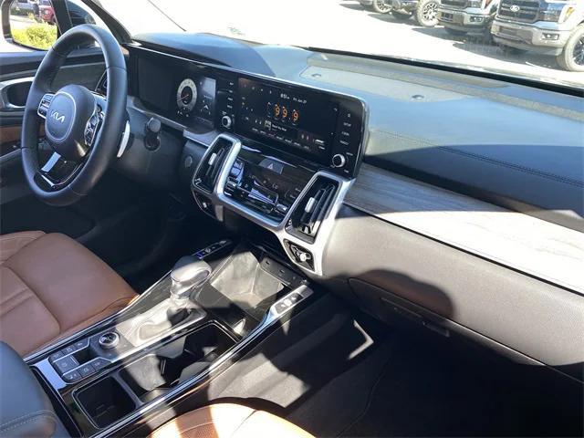 used 2022 Kia Sorento car, priced at $30,950
