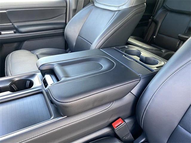 new 2025 Ford Expedition car, priced at $81,510