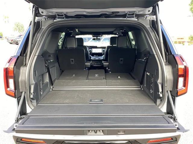 new 2025 Ford Expedition car, priced at $81,510
