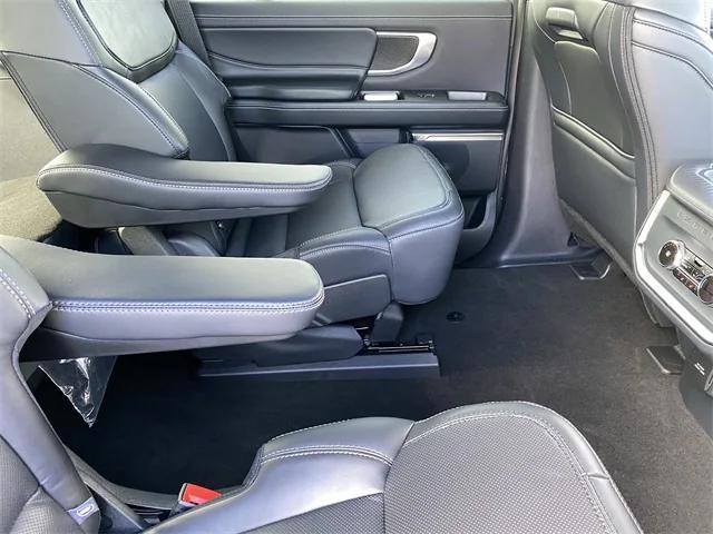 new 2025 Ford Expedition car, priced at $81,510