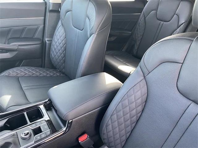 used 2022 Kia Sorento car, priced at $29,450