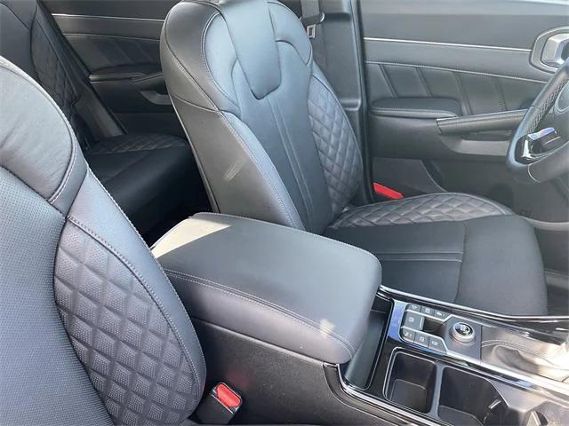 used 2022 Kia Sorento car, priced at $29,450