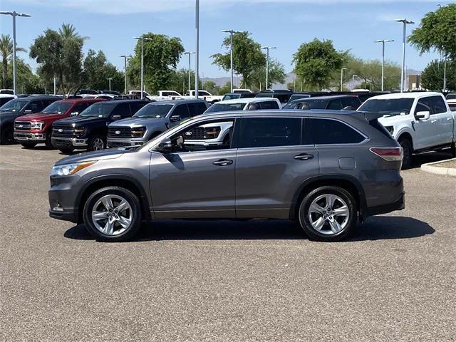 used 2016 Toyota Highlander car, priced at $23,750
