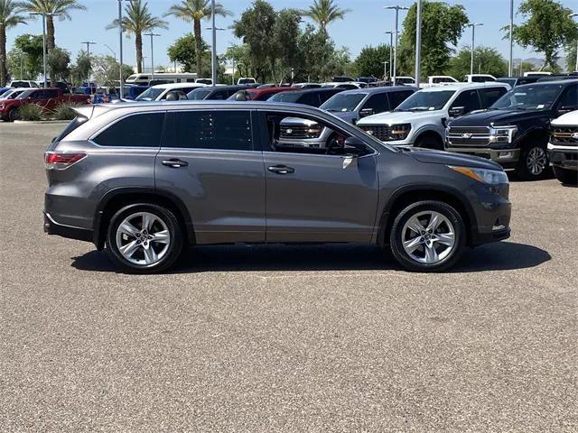 used 2016 Toyota Highlander car, priced at $23,750