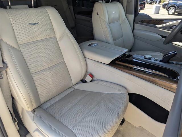 used 2021 Cadillac Escalade ESV car, priced at $54,734