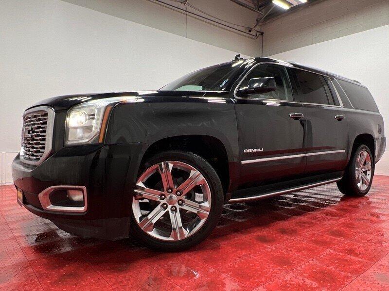 used 2018 GMC Yukon XL car, priced at $21,985