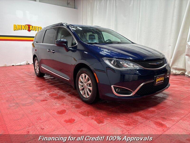 used 2018 Chrysler Pacifica car, priced at $14,195