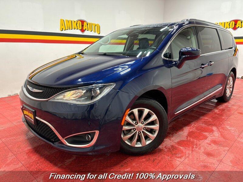 used 2018 Chrysler Pacifica car, priced at $14,195
