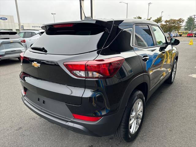 new 2025 Chevrolet TrailBlazer car, priced at $26,940