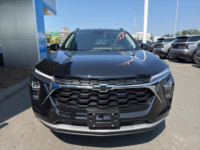 new 2025 Chevrolet Trax car, priced at $25,530
