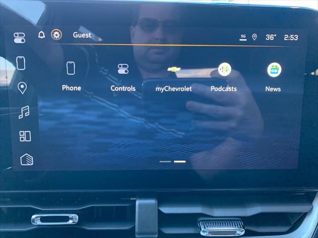 new 2026 Chevrolet Equinox car, priced at $29,995