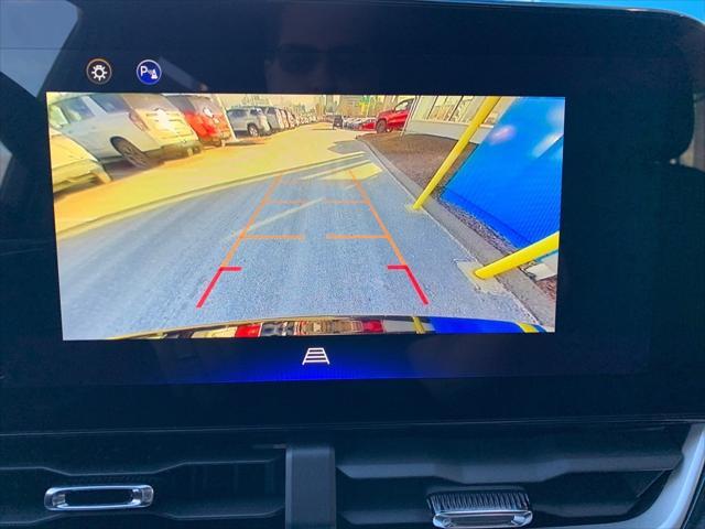 new 2026 Chevrolet Equinox car, priced at $29,995