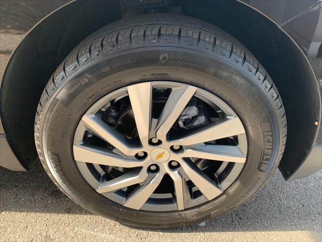 used 2022 Chevrolet Equinox car, priced at $23,980