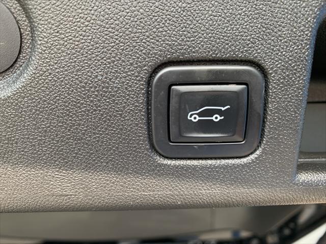 used 2022 Chevrolet Equinox car, priced at $23,980