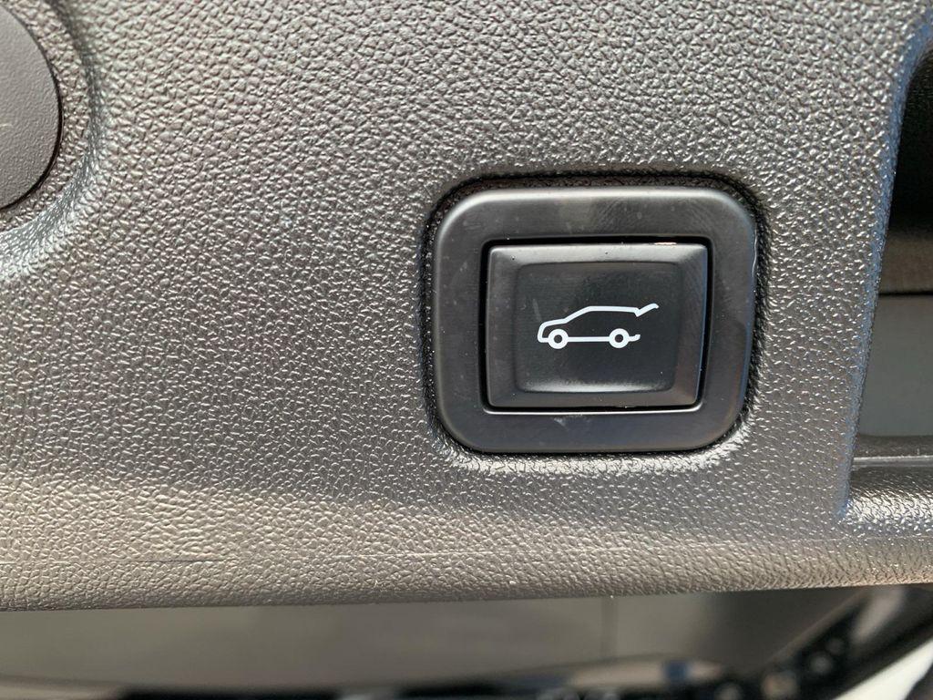 used 2022 Chevrolet Equinox car, priced at $23,980