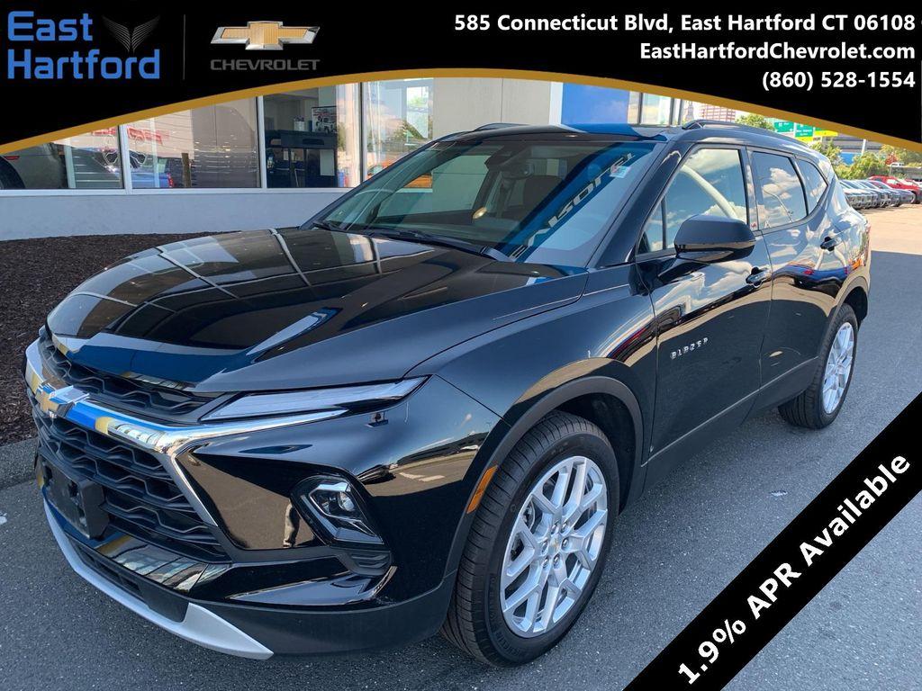 new 2025 Chevrolet Blazer car, priced at $39,885