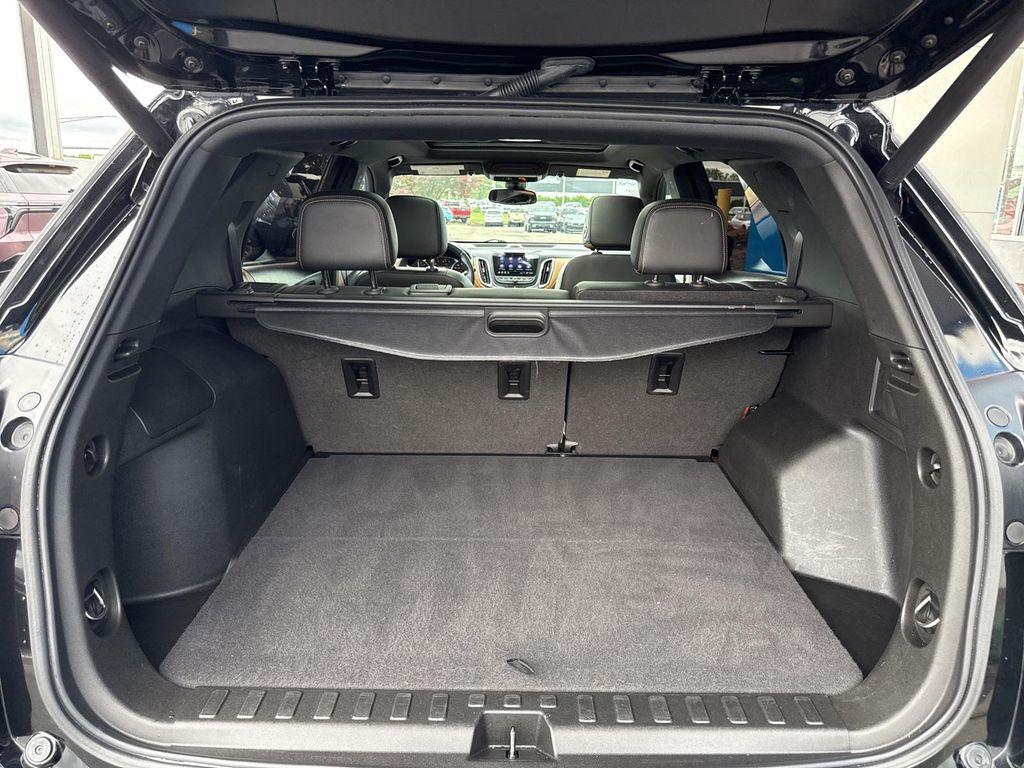 used 2021 Chevrolet Equinox car, priced at $21,980