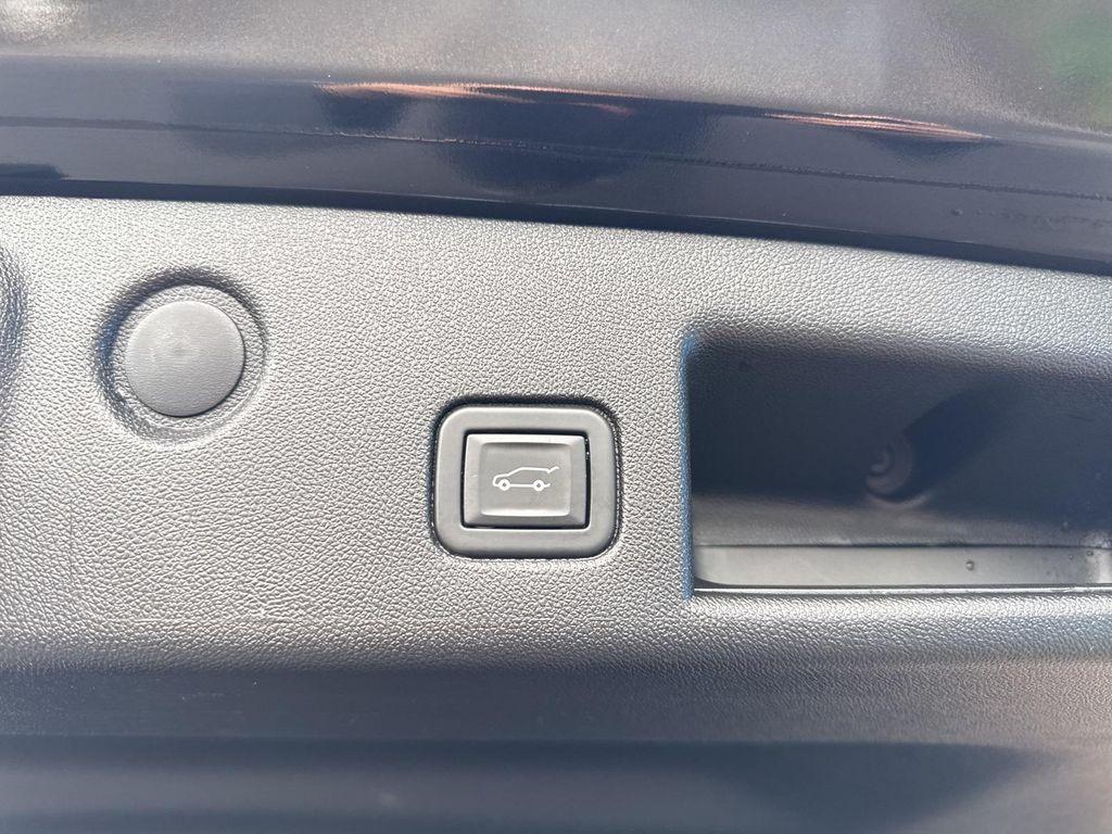 used 2021 Chevrolet Equinox car, priced at $21,980