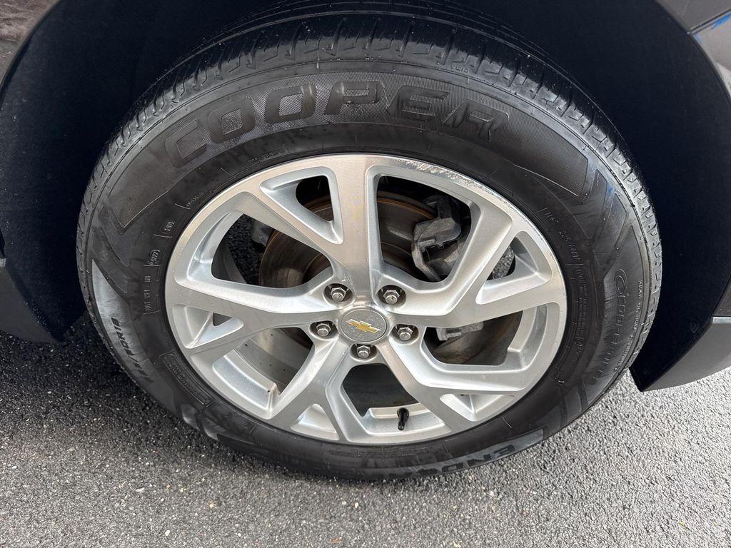 used 2021 Chevrolet Equinox car, priced at $21,980