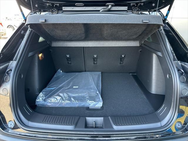 new 2025 Chevrolet Trax car, priced at $24,995