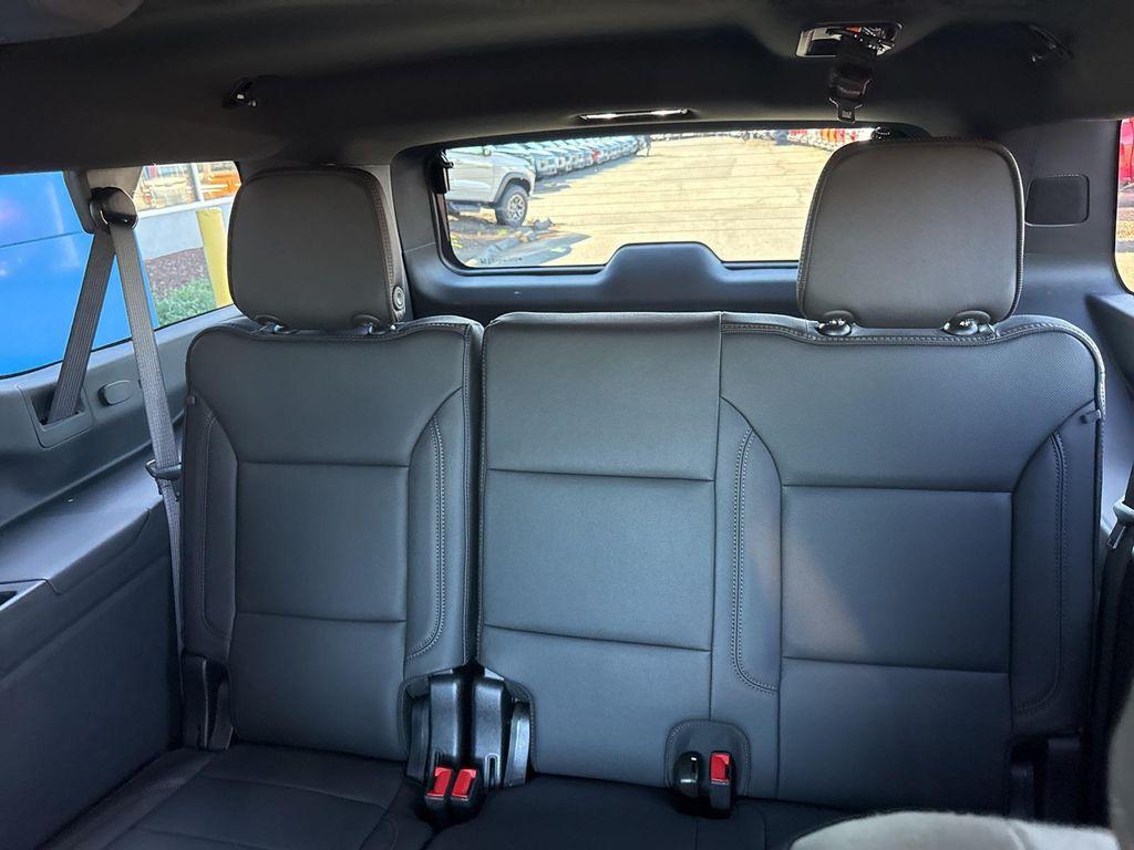 new 2025 Chevrolet Suburban car, priced at $93,725