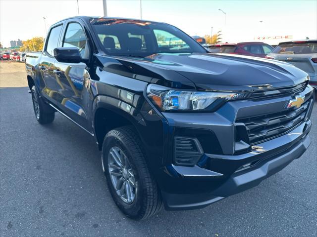 new 2024 Chevrolet Colorado car, priced at $36,975