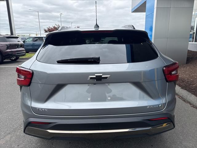 new 2025 Chevrolet Trax car, priced at $25,985