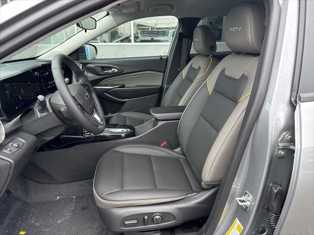 new 2025 Chevrolet Trax car, priced at $25,985