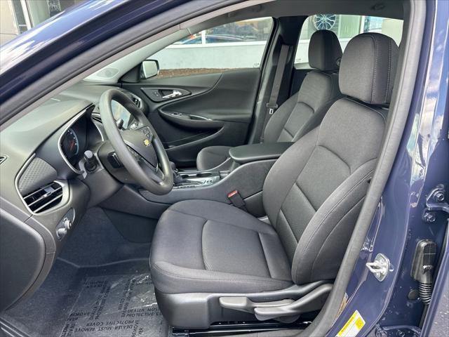 new 2025 Chevrolet Malibu car, priced at $26,495