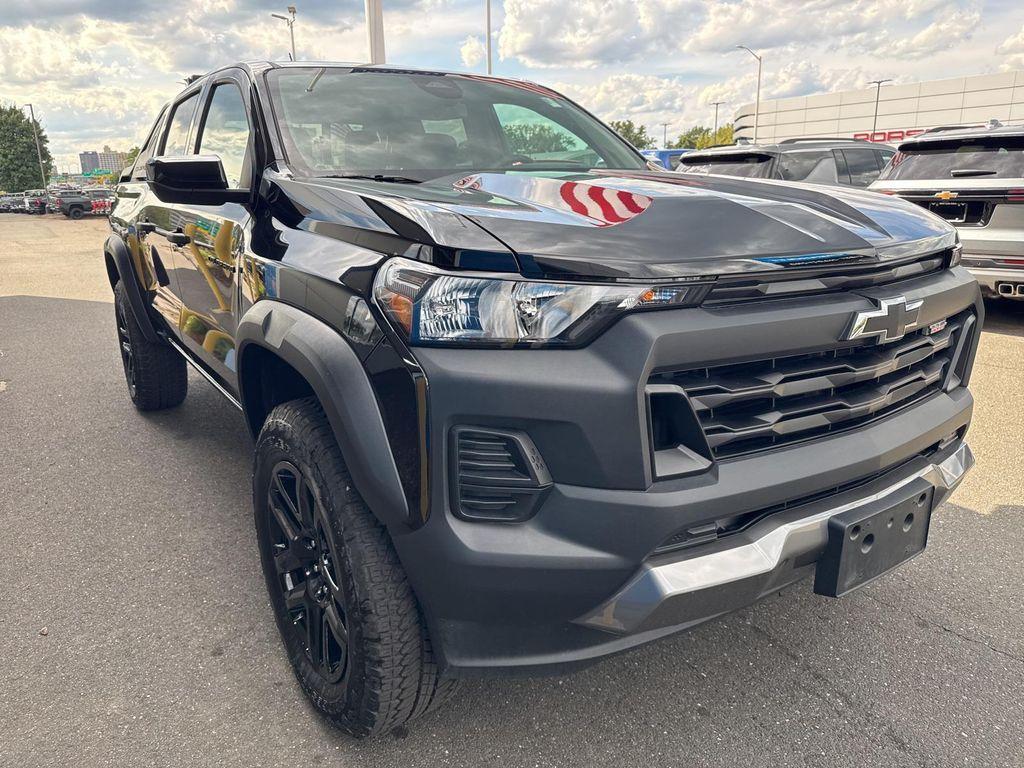 new 2025 Chevrolet Colorado car, priced at $43,390