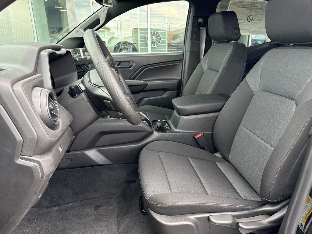 new 2025 Chevrolet Colorado car, priced at $43,390