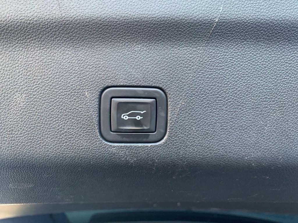 used 2022 Chevrolet Tahoe car, priced at $49,980