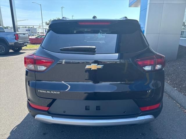 new 2026 Chevrolet TrailBlazer car, priced at $27,975