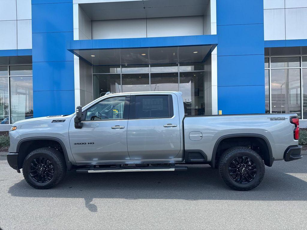 new 2025 Chevrolet Silverado 3500 car, priced at $79,960