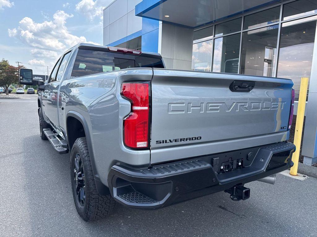 new 2025 Chevrolet Silverado 3500 car, priced at $79,960