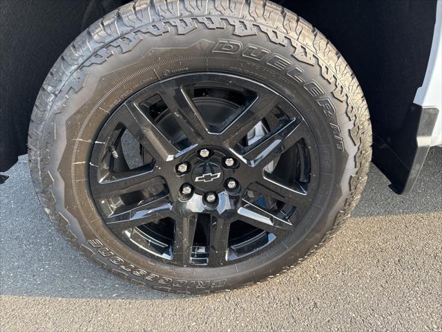 new 2025 Chevrolet Silverado 1500 car, priced at $57,745