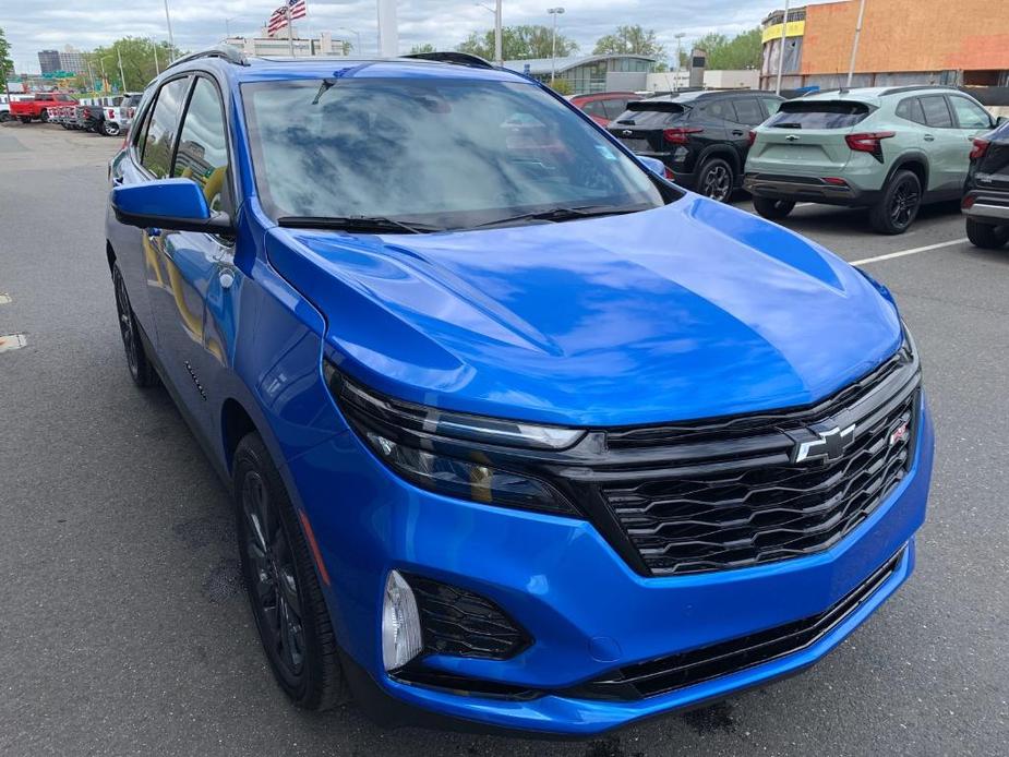 new 2024 Chevrolet Equinox car, priced at $35,970