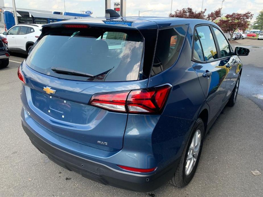 new 2024 Chevrolet Equinox car, priced at $28,980