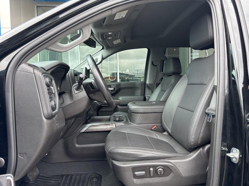 used 2022 Chevrolet Silverado 1500 car, priced at $37,980