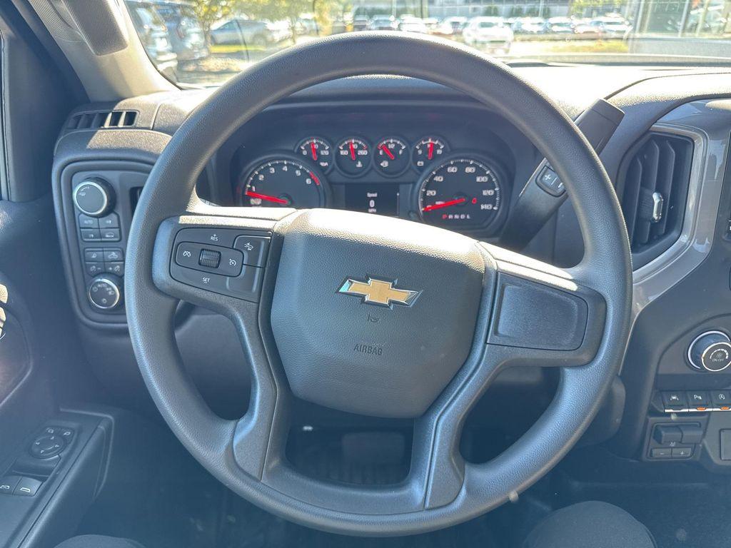 new 2025 Chevrolet Silverado 1500 car, priced at $45,890
