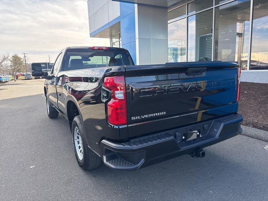 new 2025 Chevrolet Silverado 1500 car, priced at $41,720