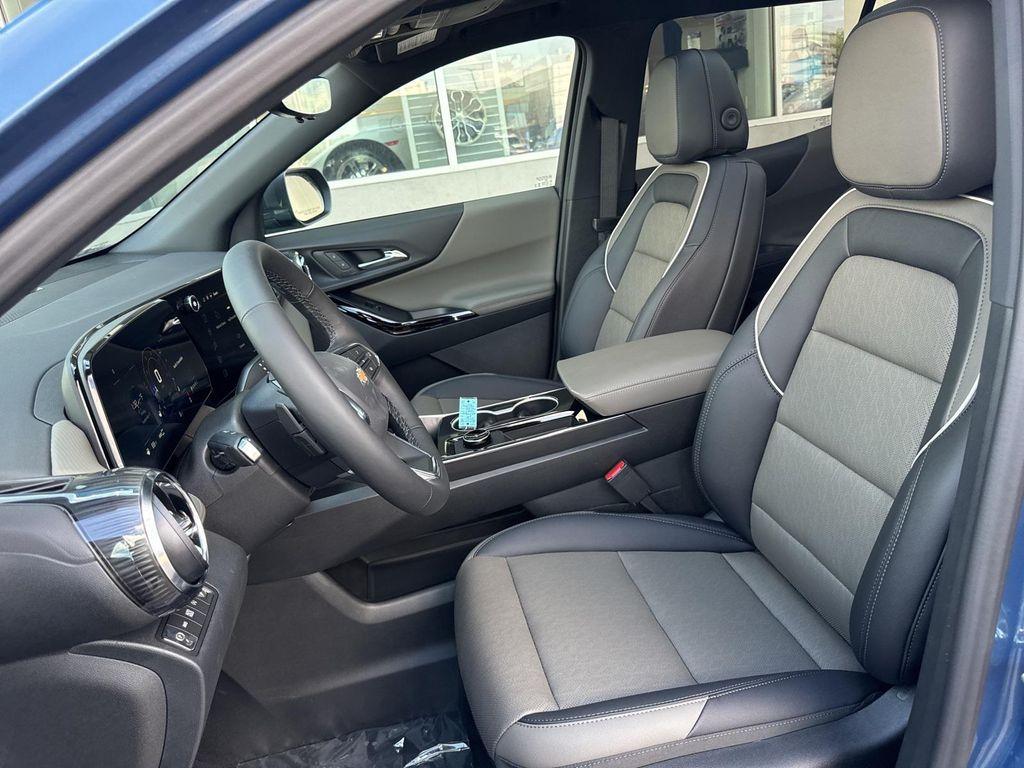 new 2026 Chevrolet Equinox car, priced at $36,400