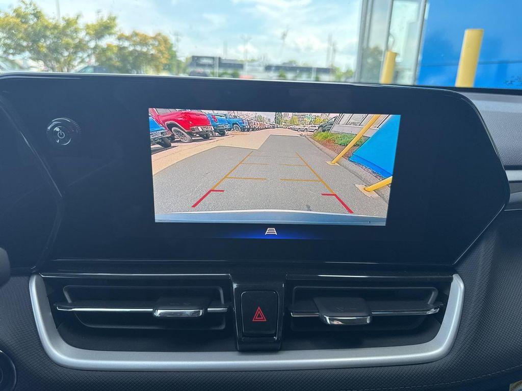 new 2025 Chevrolet TrailBlazer car, priced at $28,930
