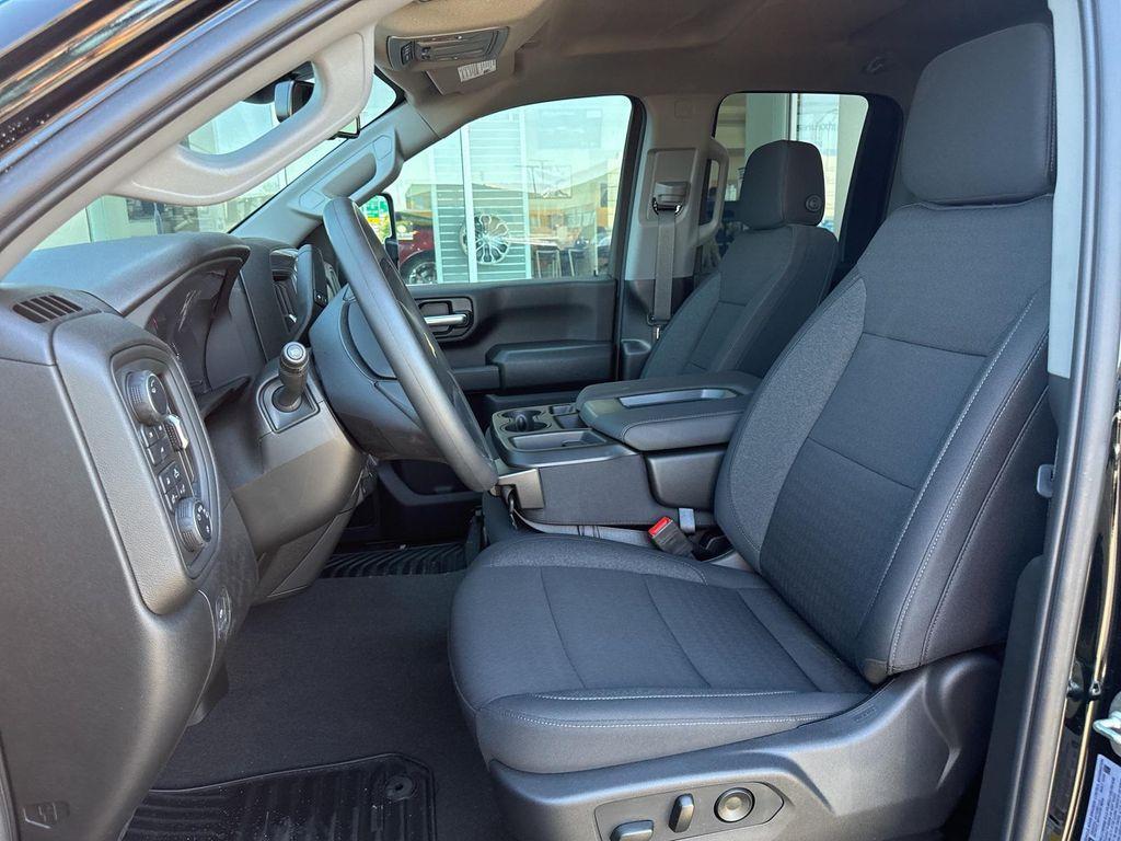 new 2025 Chevrolet Silverado 2500 car, priced at $62,105