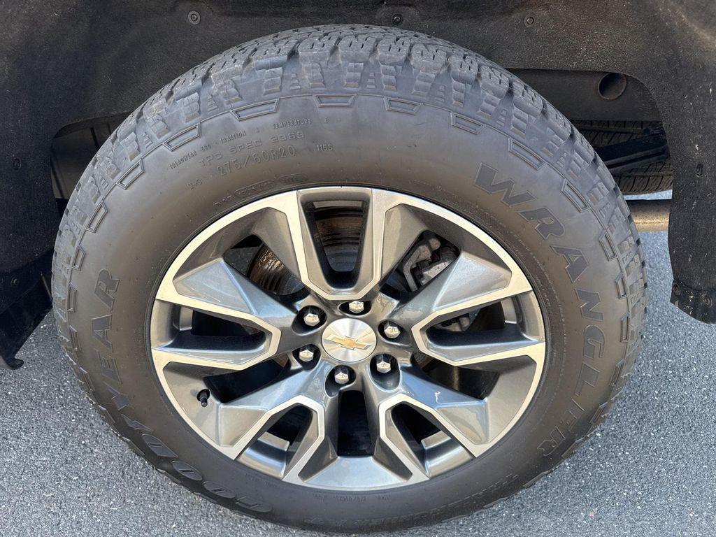used 2024 Chevrolet Silverado 1500 car, priced at $41,980