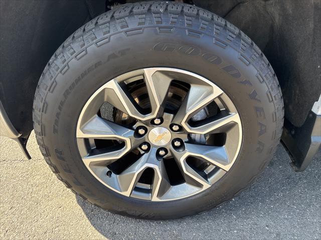 used 2024 Chevrolet Silverado 1500 car, priced at $42,980