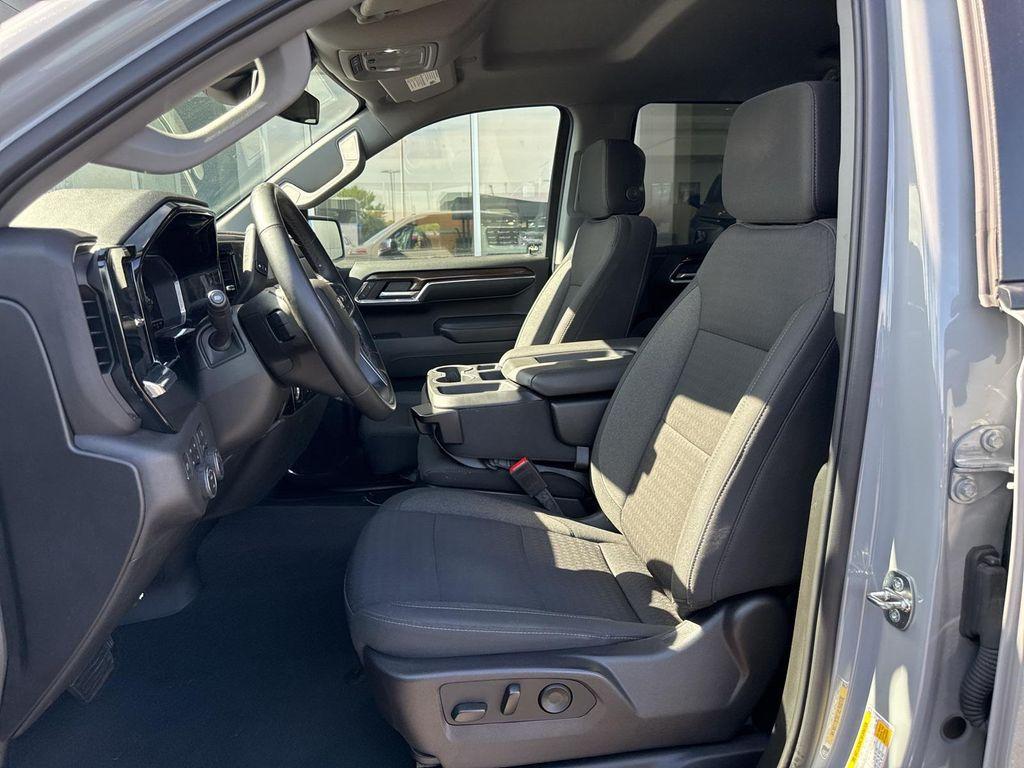 used 2024 Chevrolet Silverado 1500 car, priced at $41,980