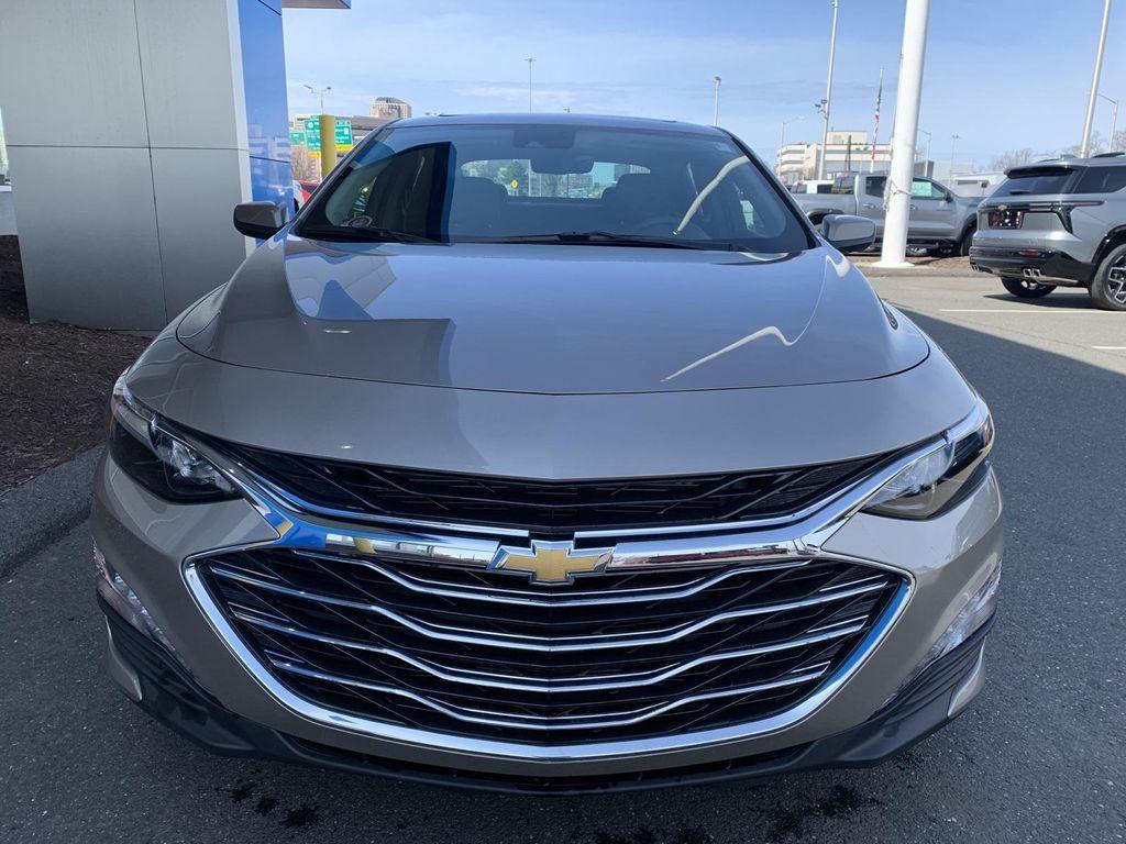 new 2025 Chevrolet Malibu car, priced at $29,245